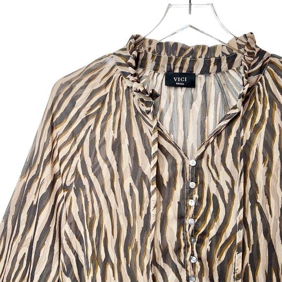 Vici Tan Zebra Tie Neck Balloon Sleeve Button Front Women’s Blouse Sz S - Picture 2 of 12